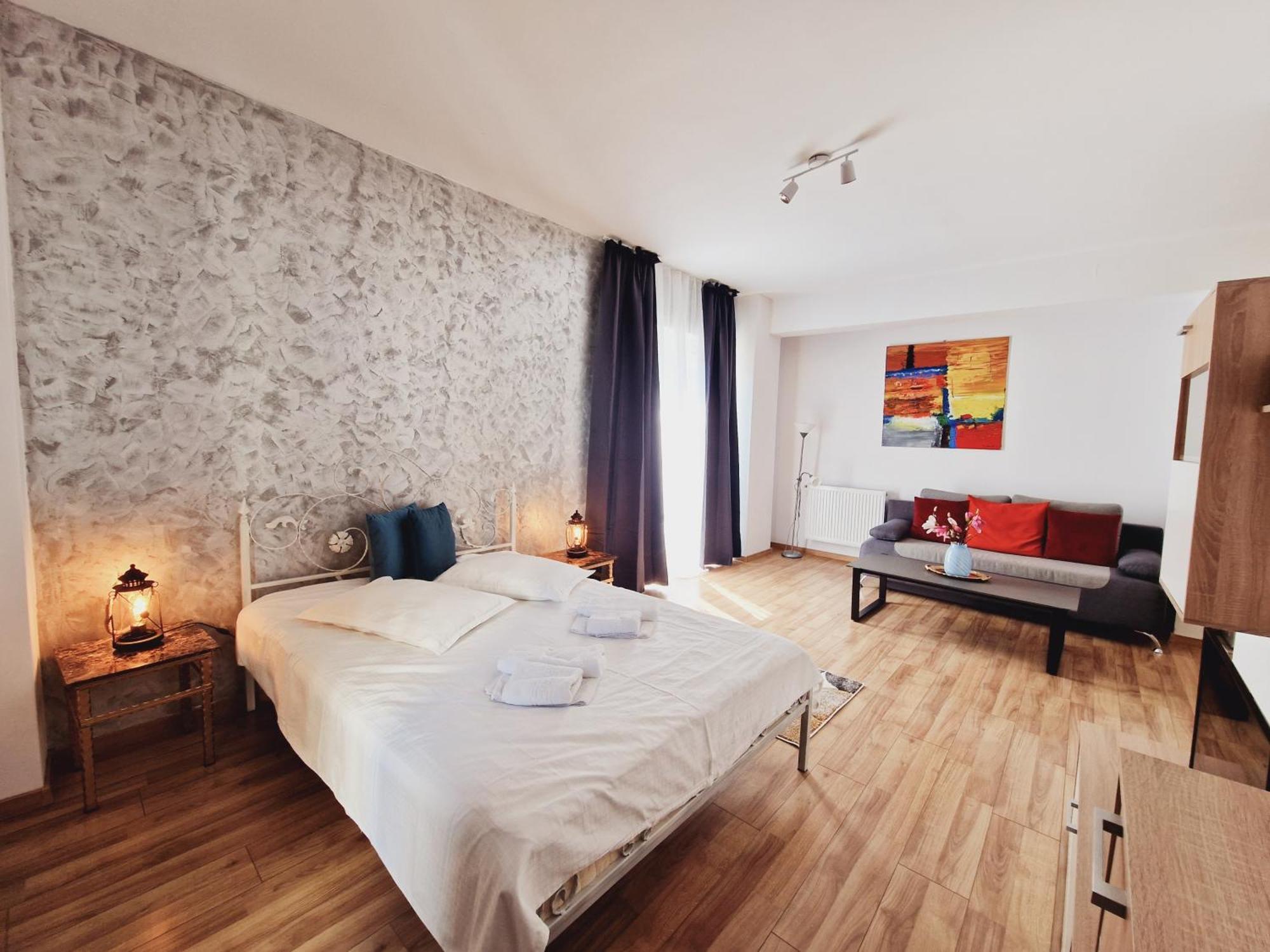 Ultracentral 5* Boutique Hotel Style Apartment. Brand New. 2 Rooms. Spacious. Free Parking كلوج-نابوكا المظهر الخارجي الصورة